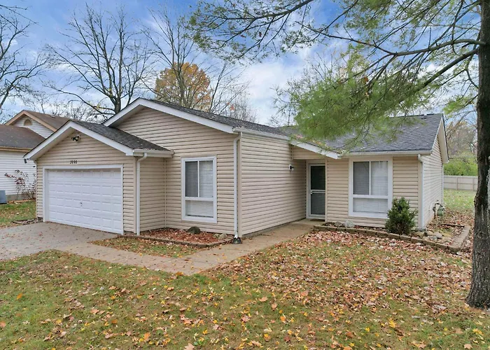 Holiday home The Spacious Hilliard House *