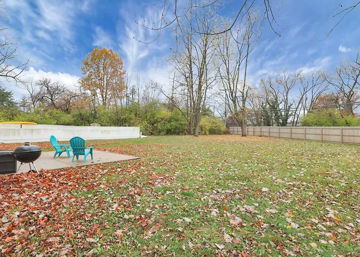 The Spacious Hilliard House *